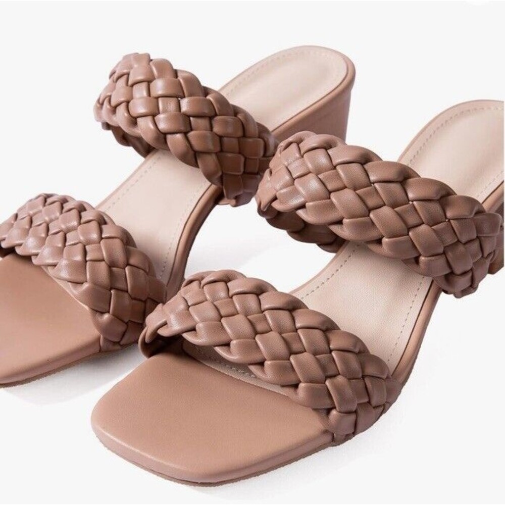 New Women Heels Sandals Woven Size 6.5 Braided Nude Square Toes - Picture 2 of 6